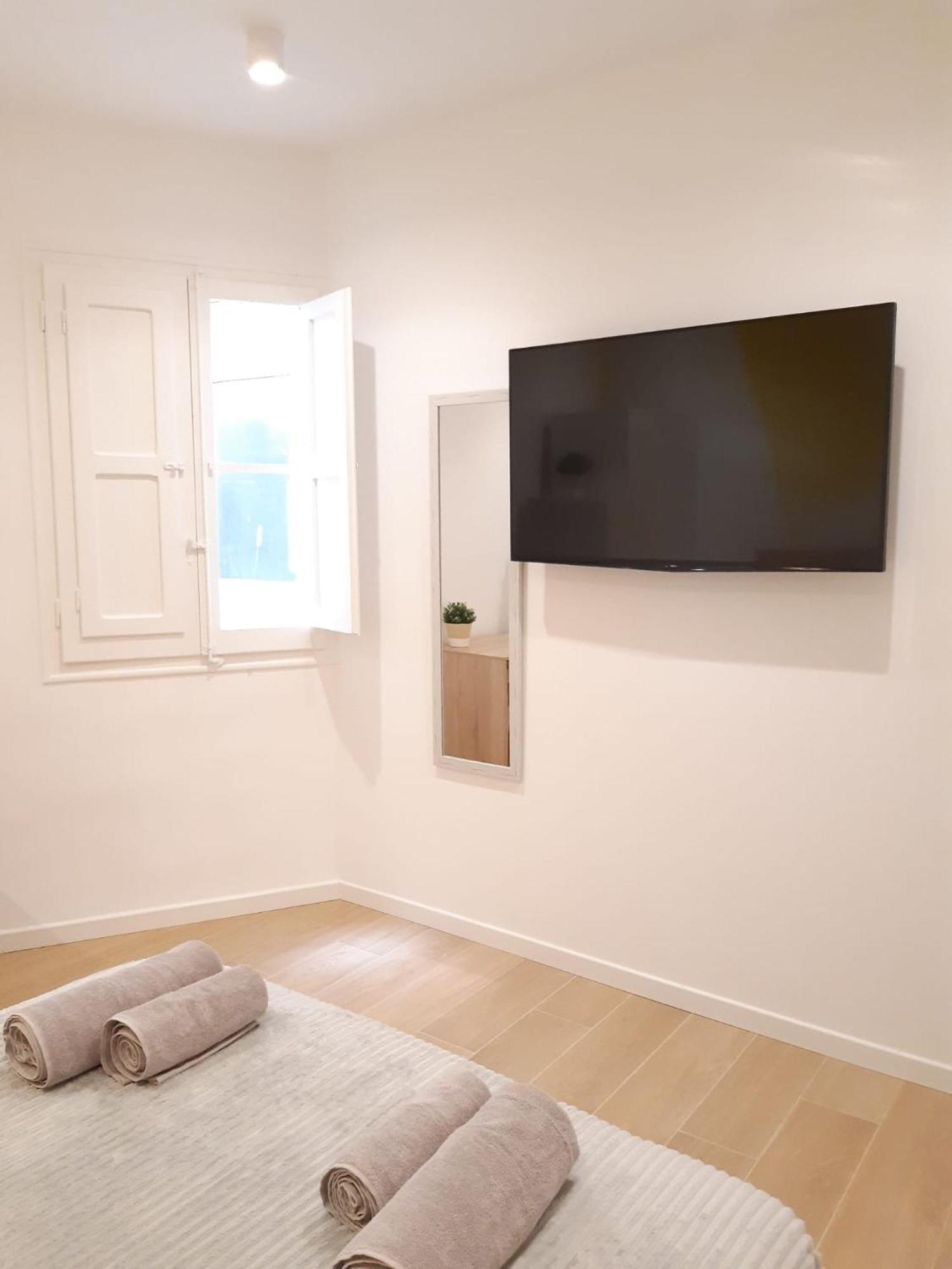 Good Energy Rooms Alicante Ngoại thất bức ảnh