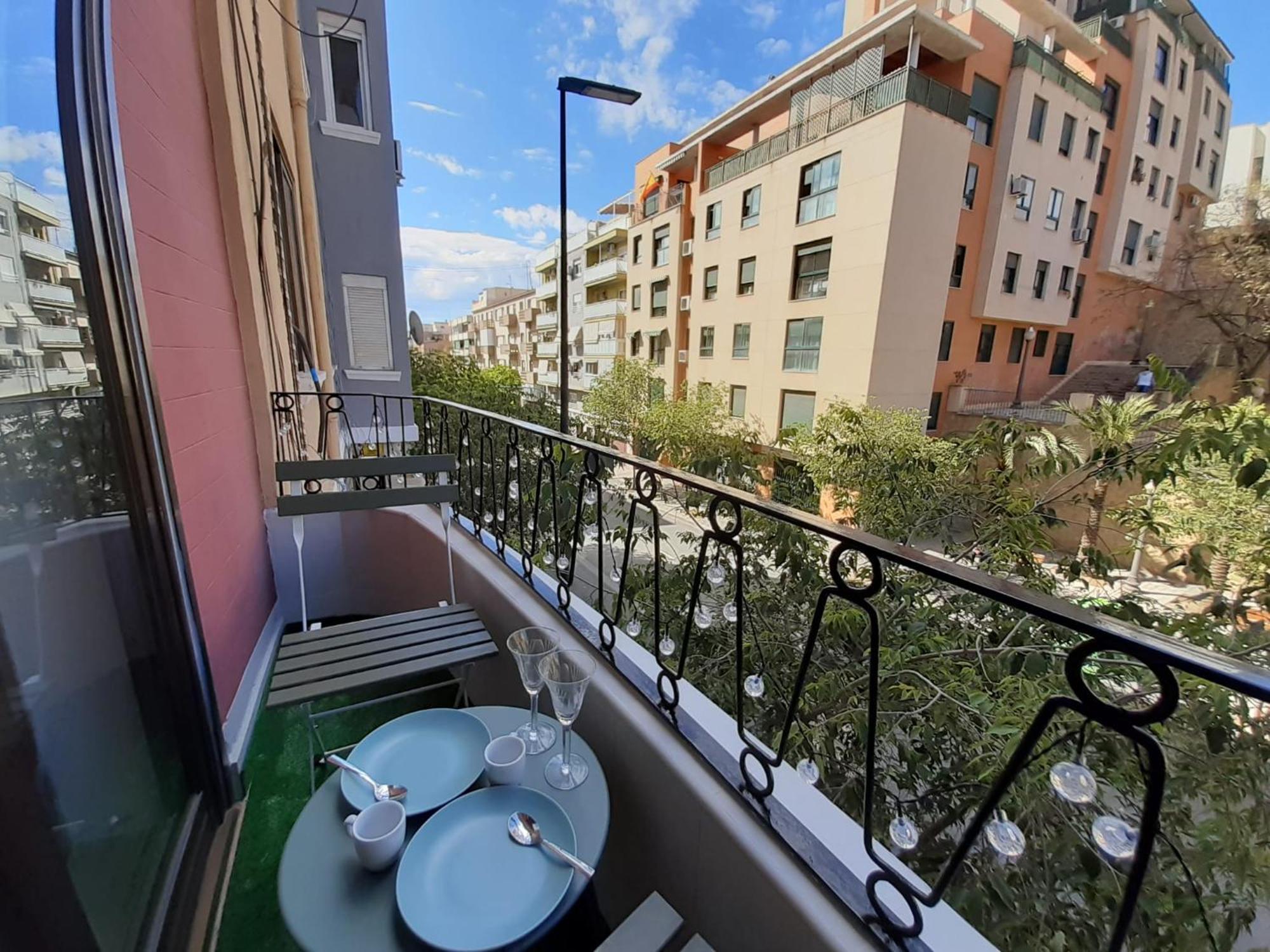 Good Energy Rooms Alicante Ngoại thất bức ảnh