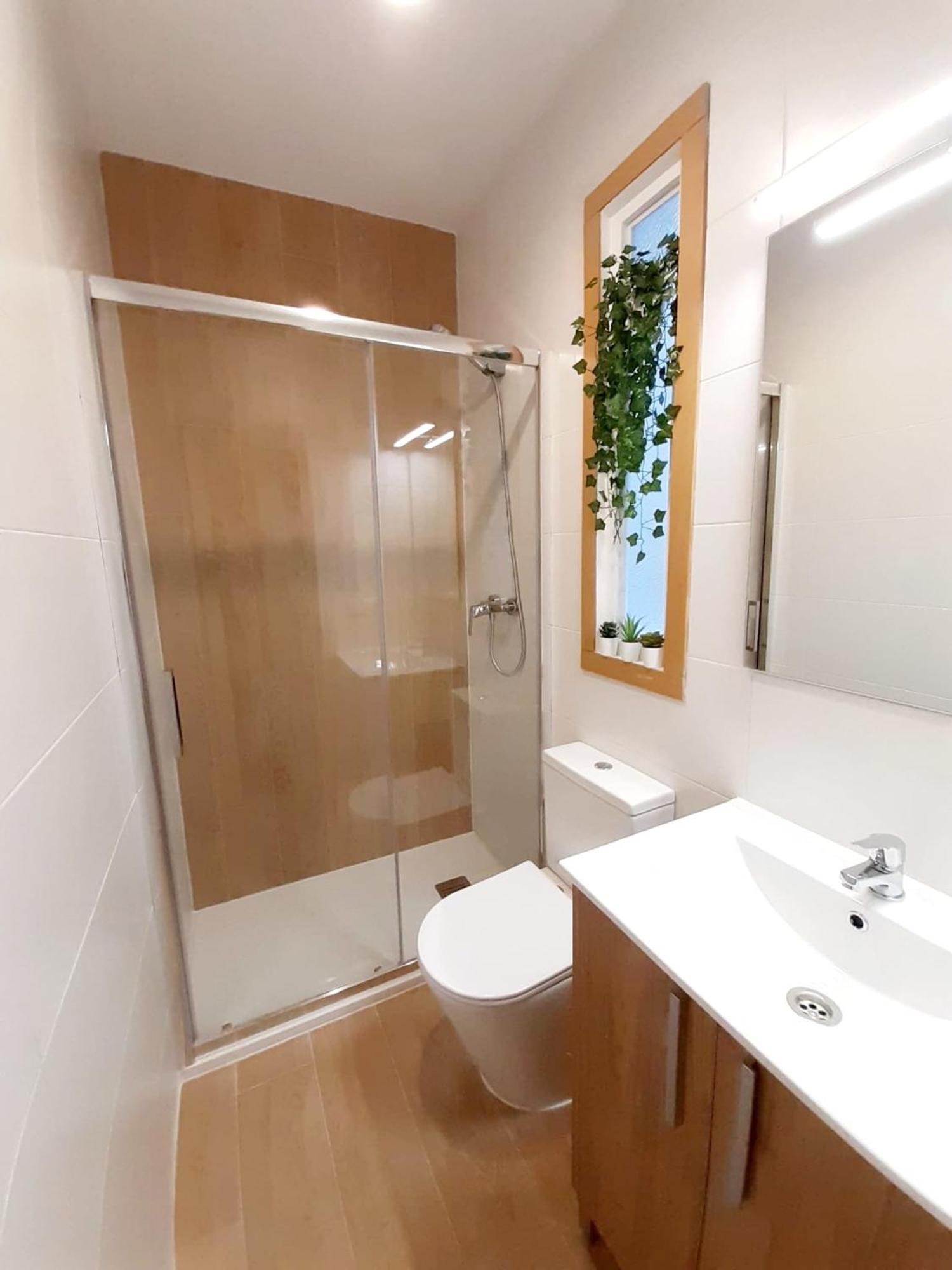 Good Energy Rooms Alicante Ngoại thất bức ảnh