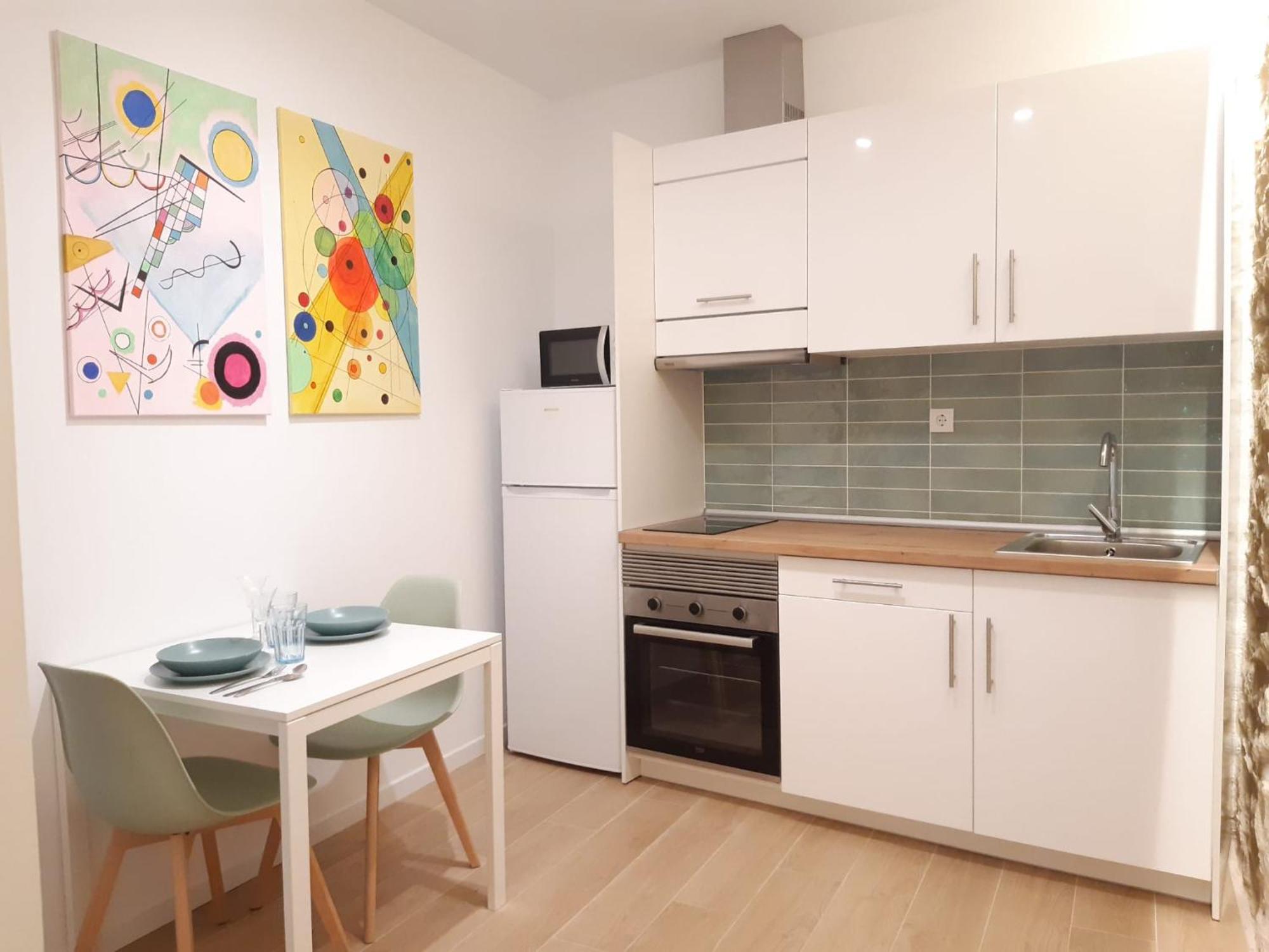 Good Energy Rooms Alicante Ngoại thất bức ảnh